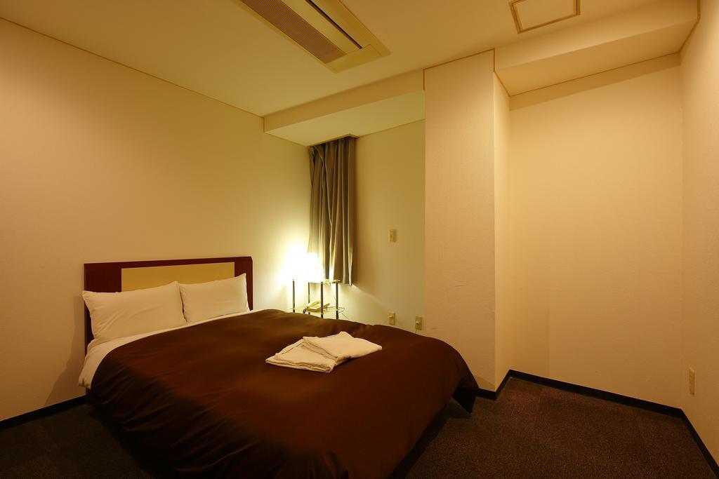 Grampus Inn Ōsaka Extérieur photo